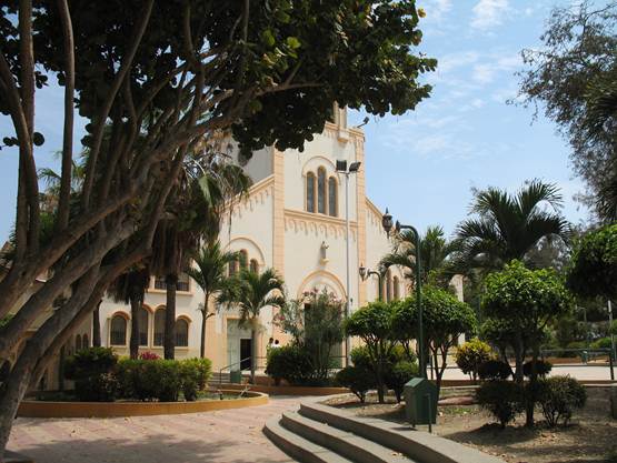 ecuador-salinas-architecture-southamerica