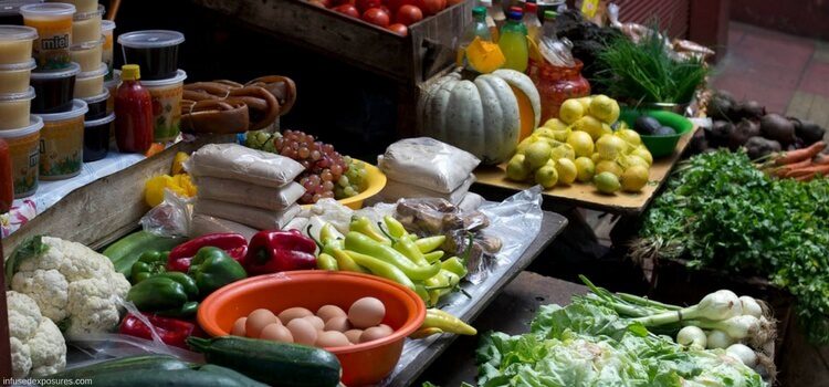 beans, vegetables and sauces