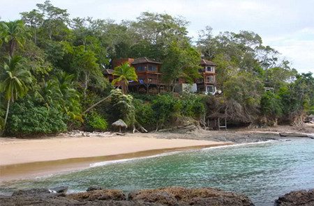 Sunset Villa, a beach community in Panama