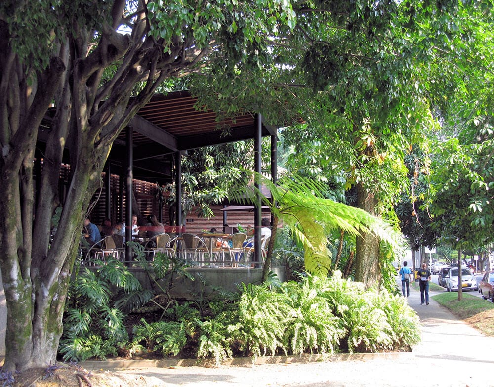 Laureles Residents