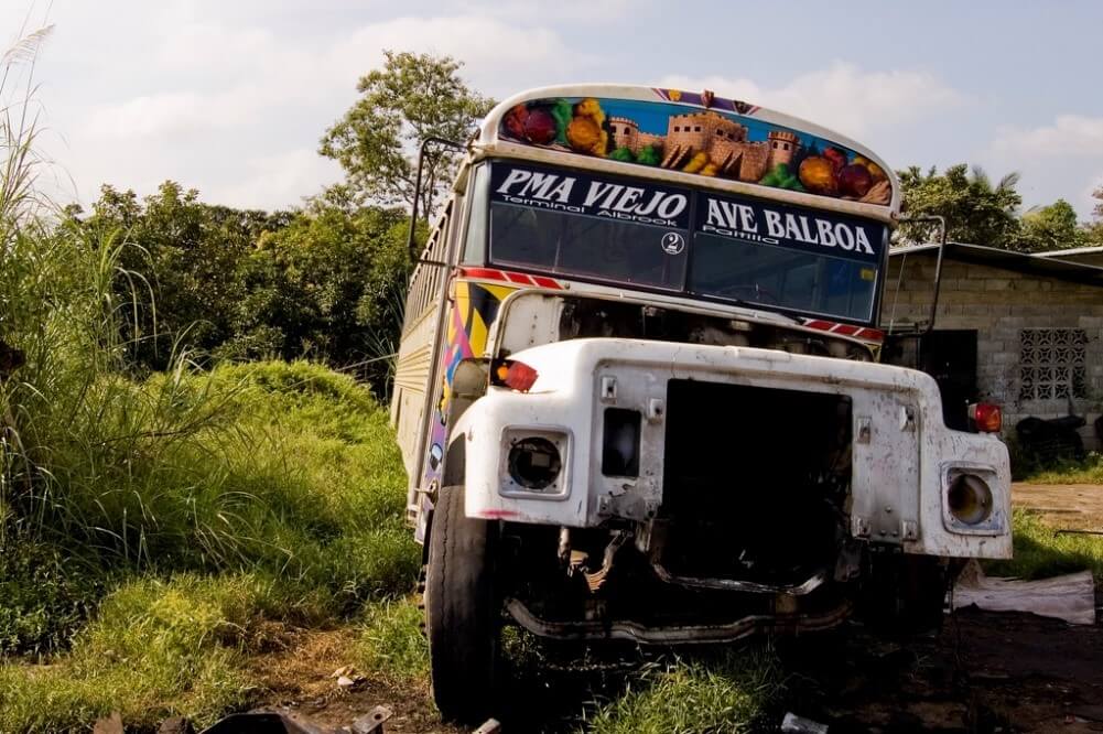 An old diablo rojo in Panama