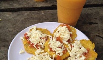 fried Plátanos served with cheese and chutney