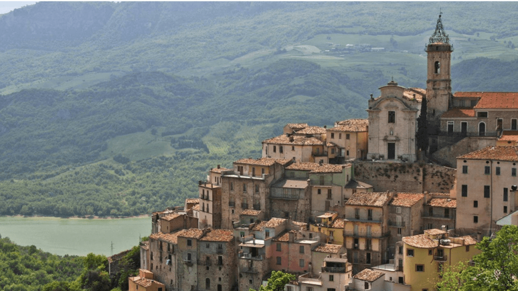 Colledimezzo Hillside