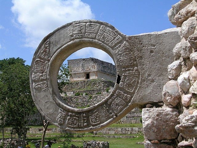 A Maya goal ring