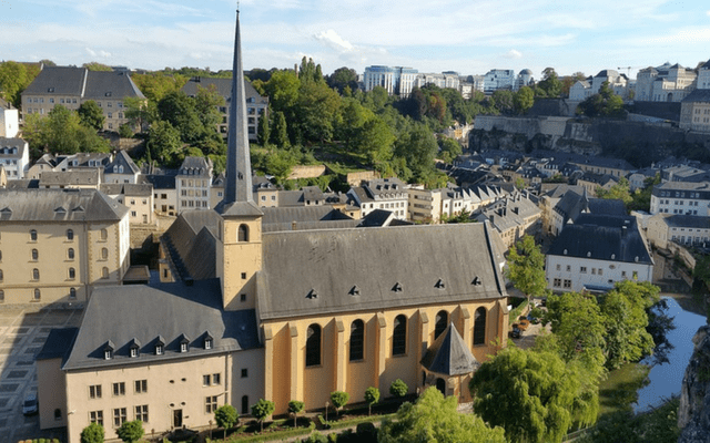 Luxembourg church amongst houses