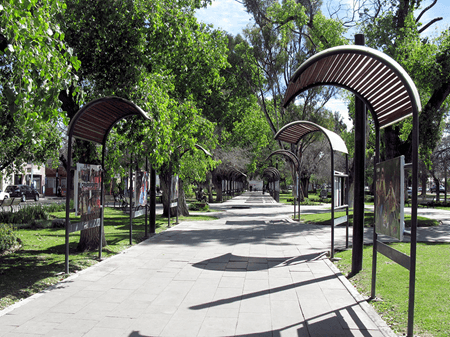Paseo Las Alamedas Park