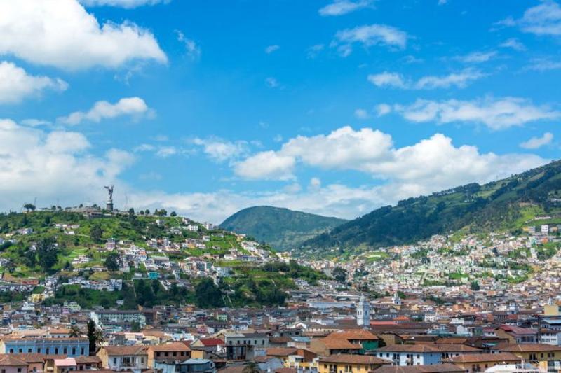 best-places-to-retire Quito in Ecuador view of the city with the mountains in the background