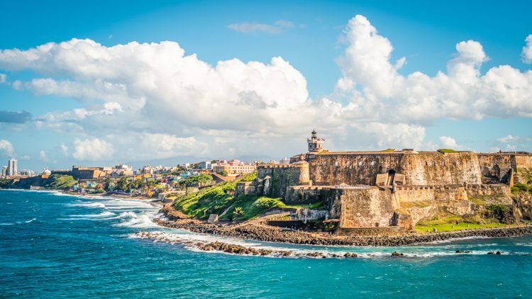 Panoramic landscape of historical castle El Morro along the coastline, San Juan, Puerto Rico