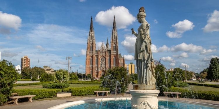 buenas aires in argentina cathedral and fountain