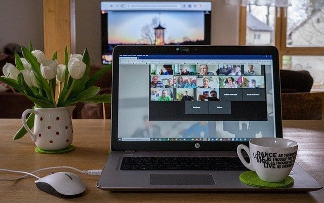 coronavirus laptop 