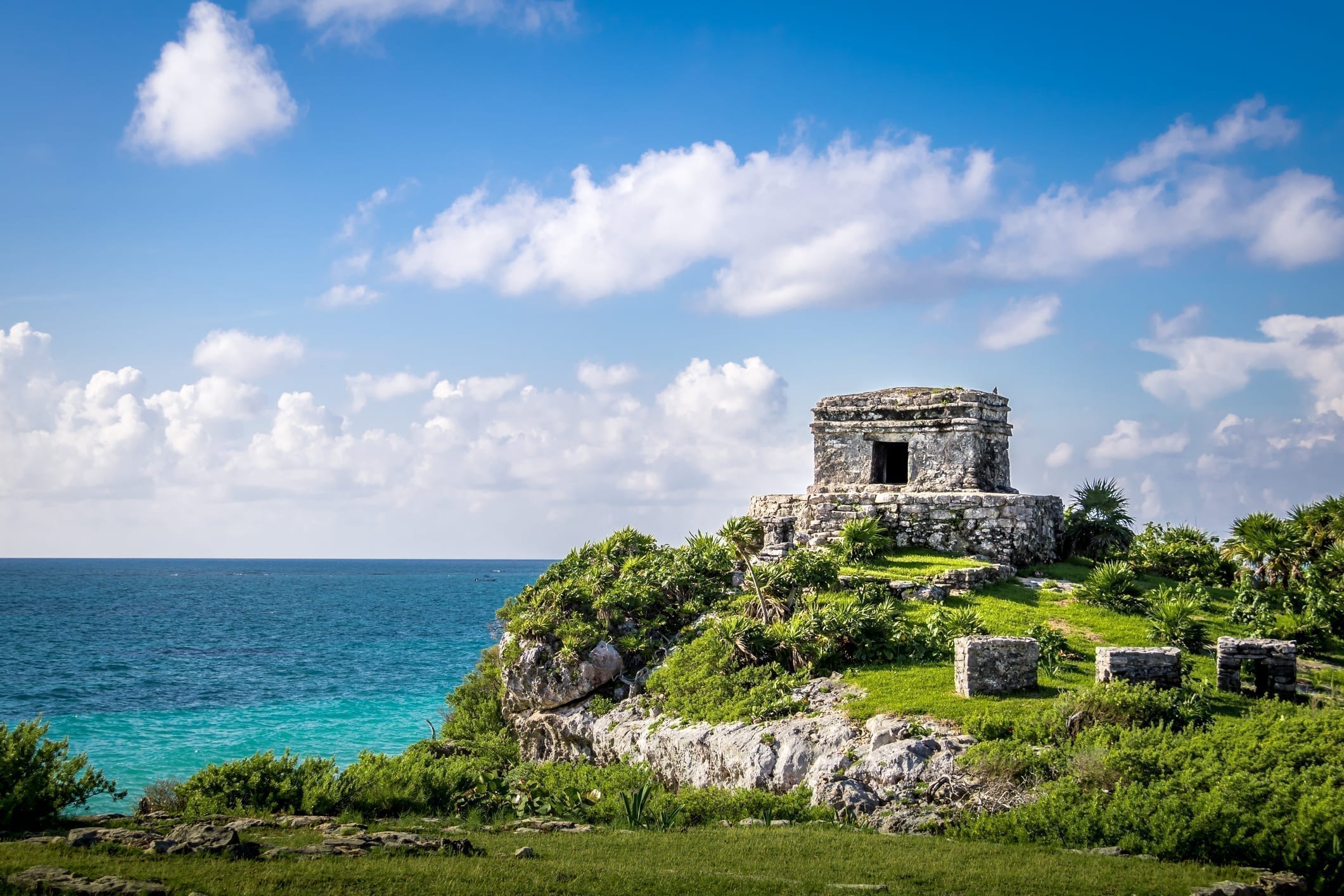 Temple and Caribbean sea - Mayan Ruins of Tulum, Mexico