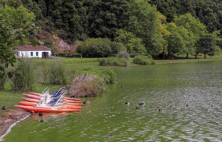 Lagoa das Furnas, Azores, Portugal, canoeing