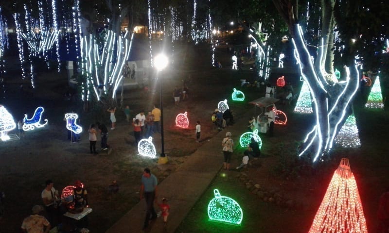 Park in Panama with Christmas decorations