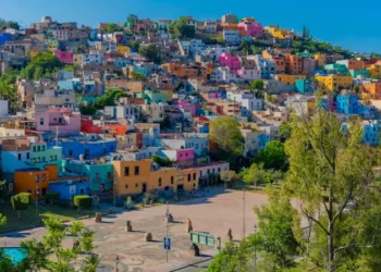 Houses in guanajuato mexico
