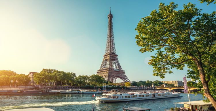 The Eiffel tower in Paris from a tiny street