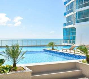 The pool area of an apartment building in Panama