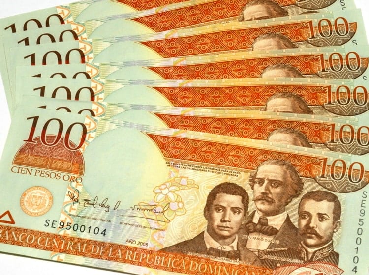 Dominican Republic Currency Bank Notes