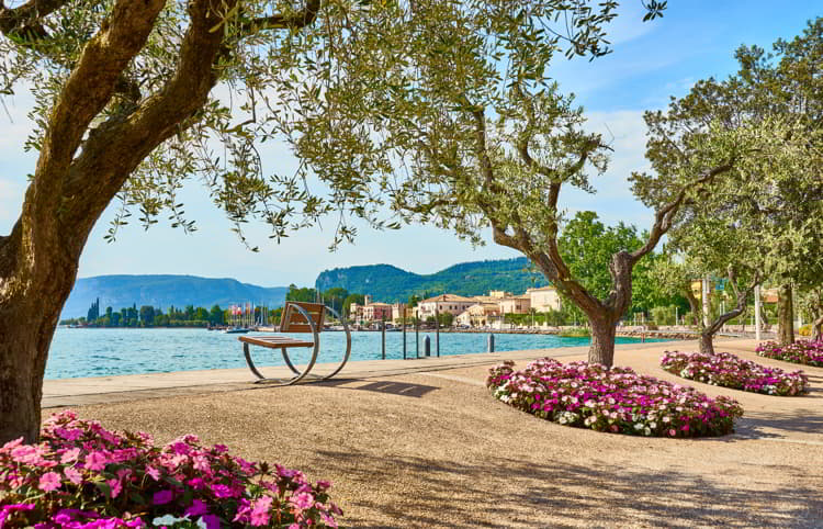 Lake Garda with nice walkways and beaches at Bardolino in Italy