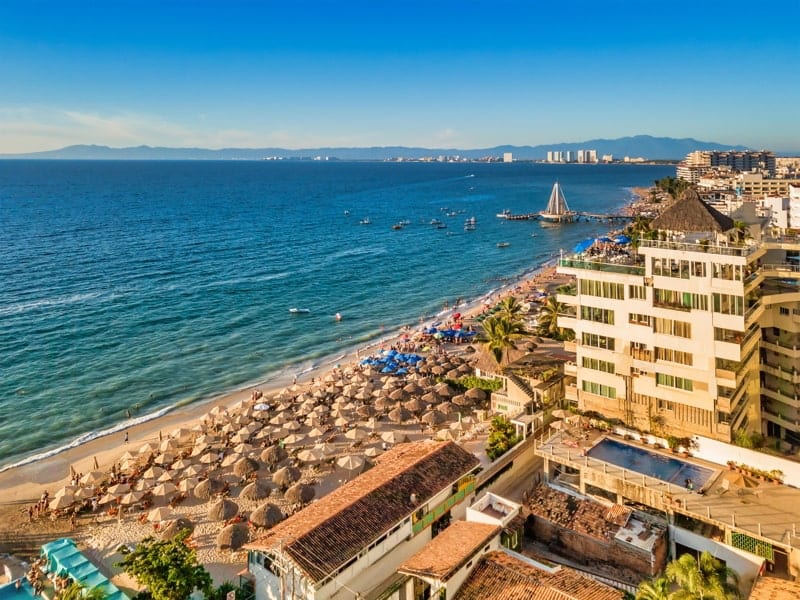 Living A Month In Puerto Vallarta - Full-Time Traveling. Nomad