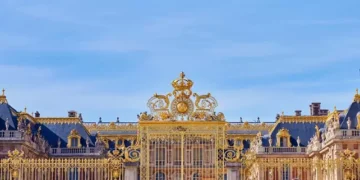 golden gates on fancy mansion
