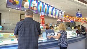 People ordering in a Belize restaurant