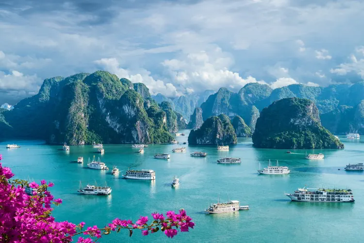 Halong bay, Vietnam