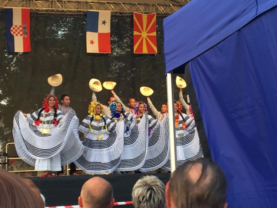 Panamanian folklore performance in Poland 
