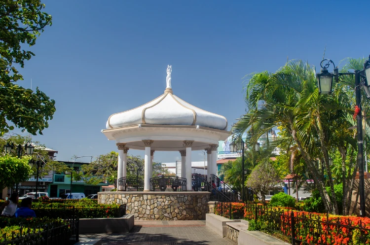 Parque Union in Chitre, Panama