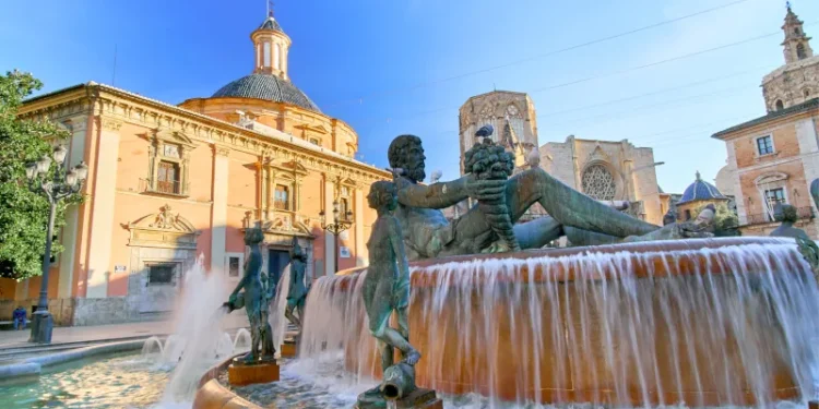 live in Valencia Spain as an expat