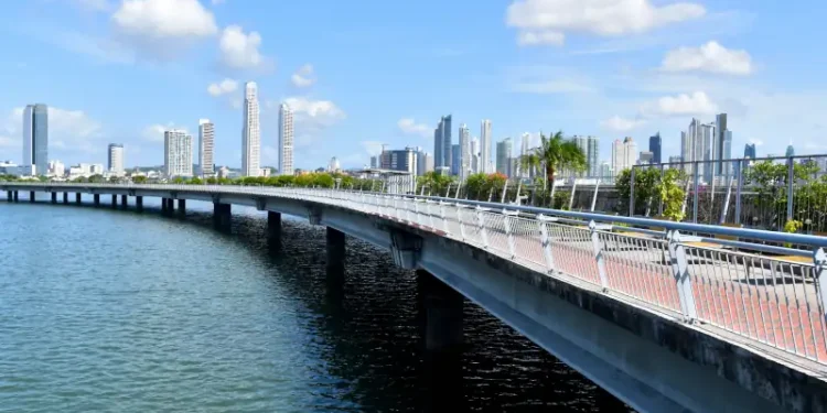 The Cinta Costera Walk, Panama City