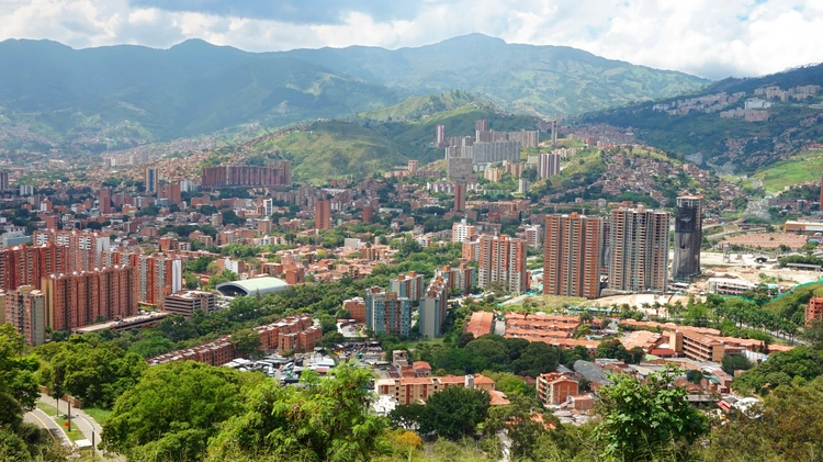 Hillside House by Paisajes Emergentes, Medellín, Colombia