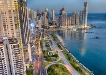 Apartment view of Avenida Balboa and Panama Bay