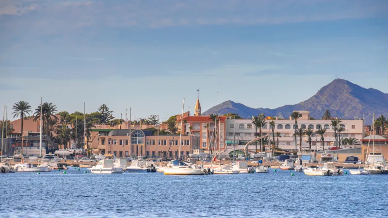 Murcia - San Pedro del Pinatar: sus salinas, playa y espacio natural.