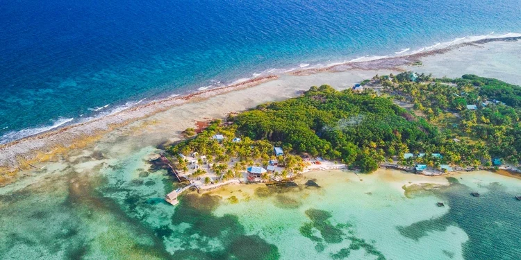 Belize Glover's reef atoll. Countries You Can Move To Today move out of the us