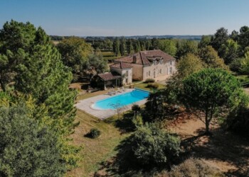 Renovated Country House In Private Setting, in Gascony France