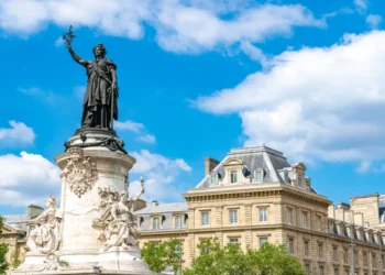 Paris, the beautiful Republic place, in the center, typical buildings in background Stock Photo | Adobe Stock