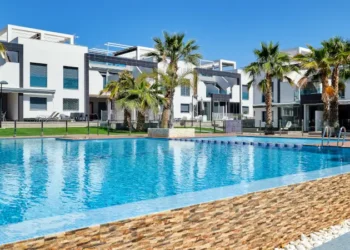 Modern town houses with swimming pool, Torrevieja, Spain