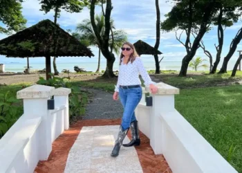 Kathleen Peddicord standing on a walkway at Los Islotes in Panama