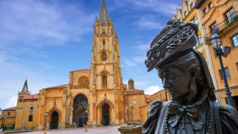 Oviedo Cathedral and Regenta statue in Asturias. oviedo spain. asturias
