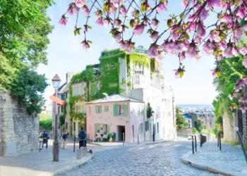 cityscape Mont Matre , Paris, France