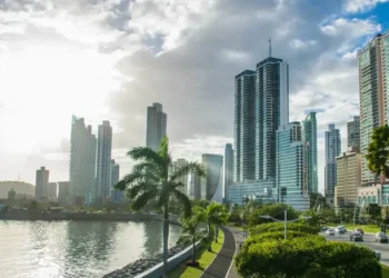 Panama Skyline - Cinta costera - City and harbor - modern city - city with skyscraper