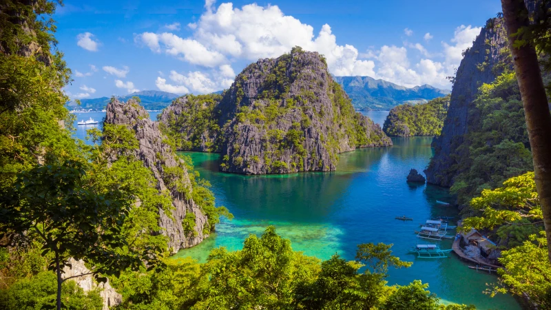 Twin Lagoon Coron, Palawan - Philippines  