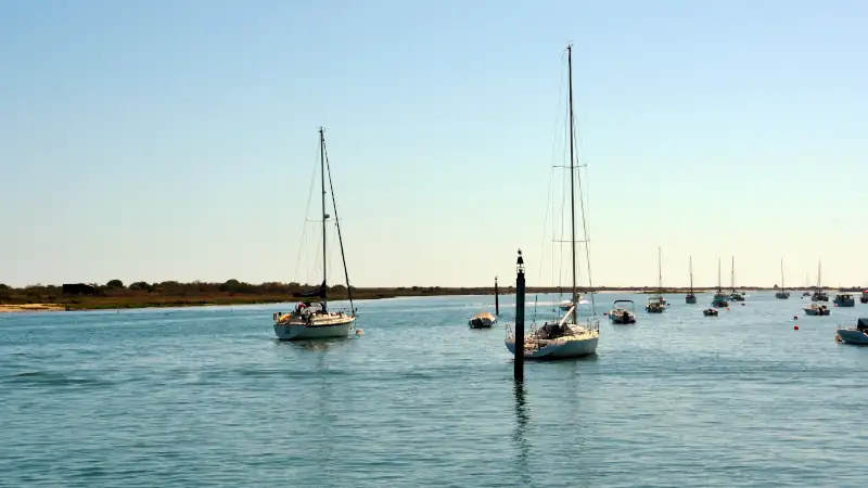 The River Gilão in Tavira, offering scenic views for outdoor dining.