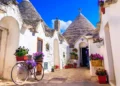 Alberobello, Puglia, Italy: Typical houses built with dry stone walls and conical roofs