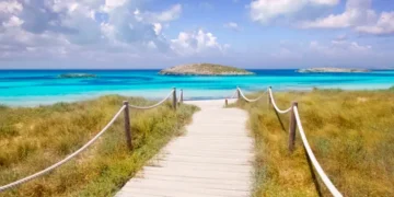 beach way to Illetas paradise beach Formentera