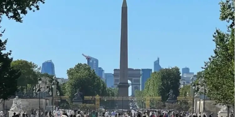Obelisk of luxor at place de la concorde