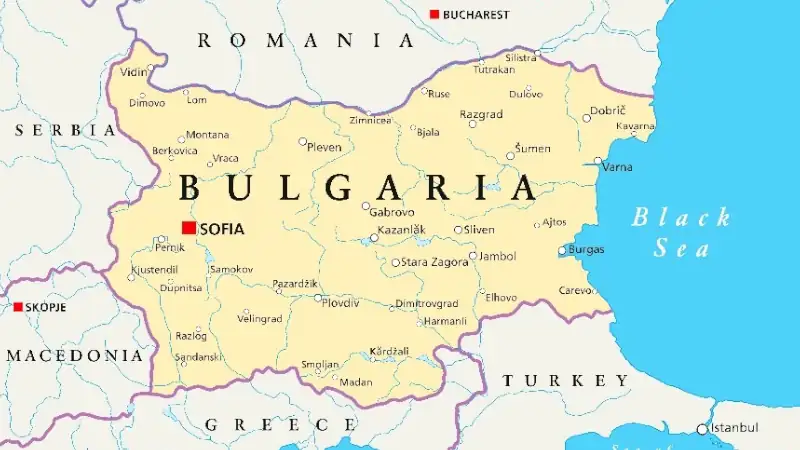 Map of Bulgaria showing major cities, neighboring countries, and the Black Sea.