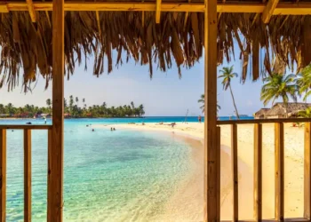 Beautiful San Blas Island at politically autonomous Guna territory in Panama.