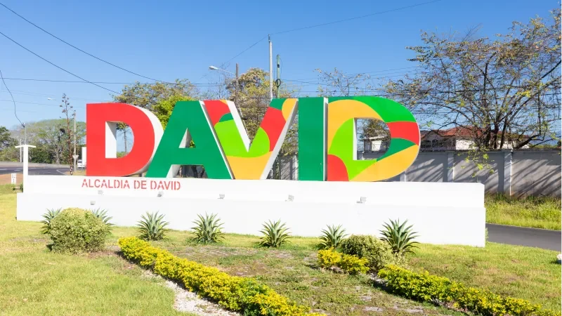 Panama David, the welcome sign at the entrance of the city welcomes visitors by the city hall.
