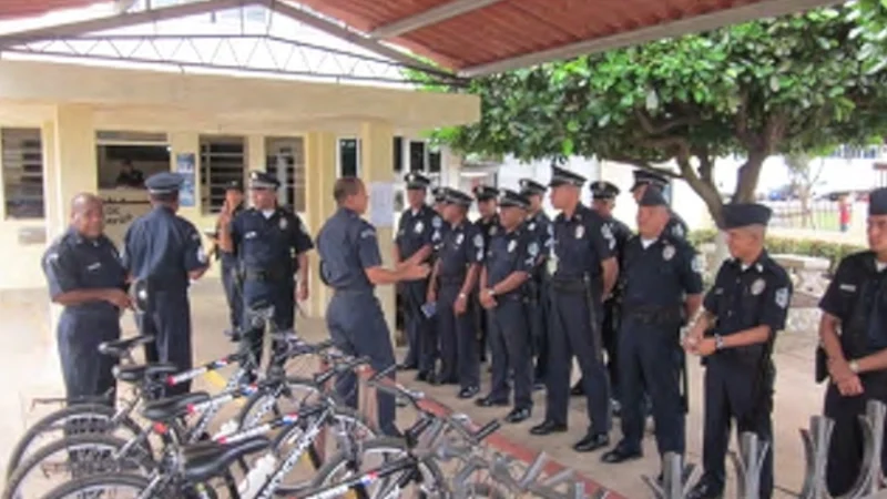 cops-on-bikes Credit:Marlene Bonilla de Powers